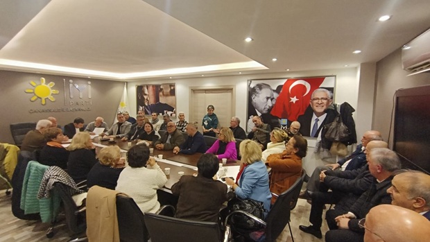 İYİ Parti Yeni Yönetimiyle Sahaya İniyor